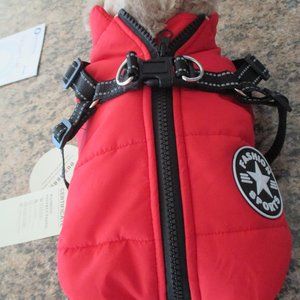 NWT Small Dog Winter Coat With built in Harness Size Medium